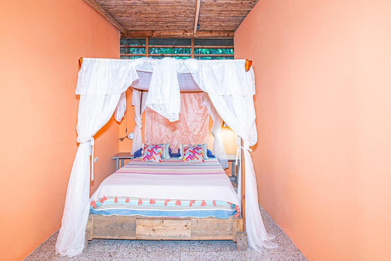 Casa La Colmena Villa Cahuita Buitenkant foto